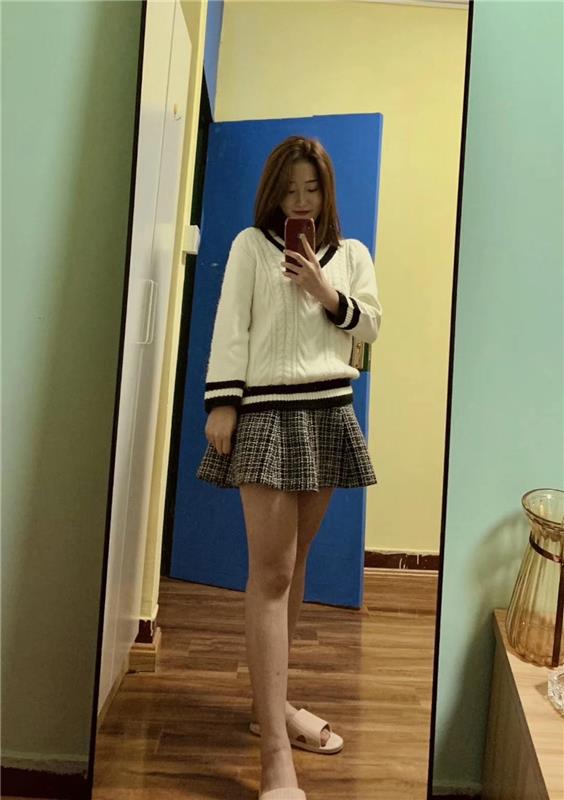 介绍一个风Sao的兼职妹纸